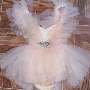 Elegant Pink Tulle Dress with Embellished Waist